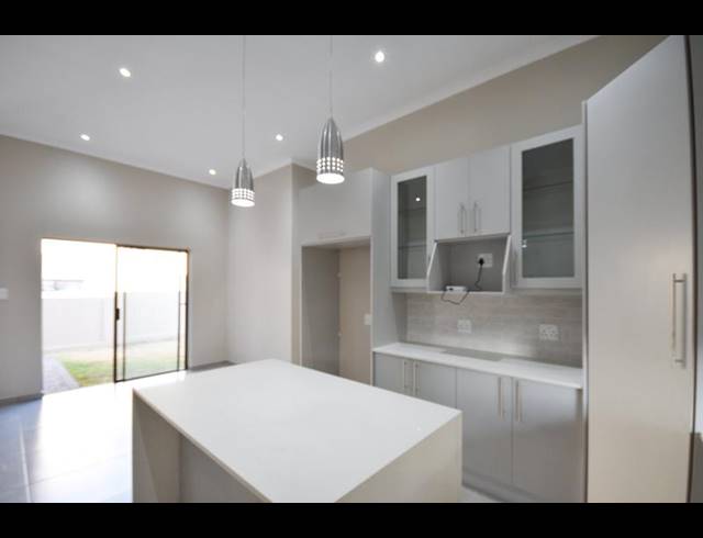 3 BEDROOM HOUSE FOR SALE IN GOLDEN FIELDS ESTATE